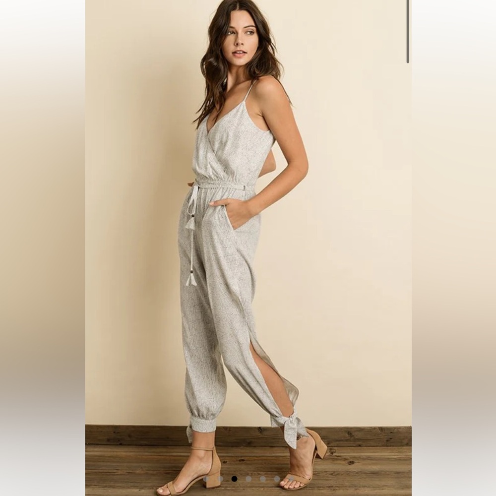 NWT, Vestique, Pretty in Portugal Jumpsuit, Size M